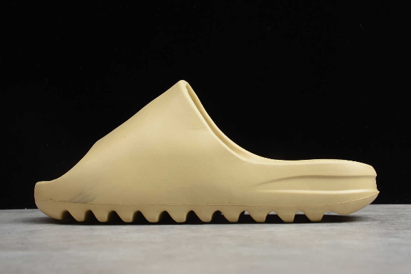 2020 Adidas Yeezy Slide Desert Sand FW6344 For Sale 3 2020 Adidas Yeezy Slide Desert Sand FW6344 For Sale