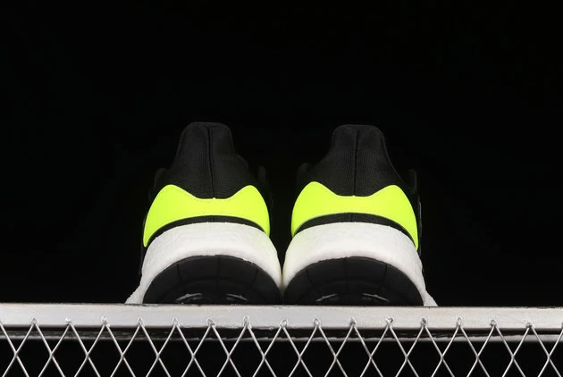 2022 Adidas PureBoost 22 White Solar Yellow HQ1449 For Sale 6 2022 Adidas PureBoost 22 White Solar Yellow HQ1449 For Sale - Image 4