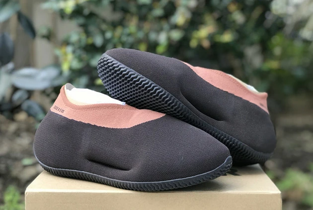 2023 Adidas Yeezy Knit RNR Runner Stone Carbon GY1759 For Sale 4 2023 Adidas Yeezy Knit RNR Runner Stone Carbon GY1759 For Sale - Image 2